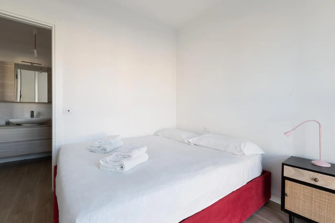 Renovated Milano Politecnico Terrace Apt Apartment 0*, Milan